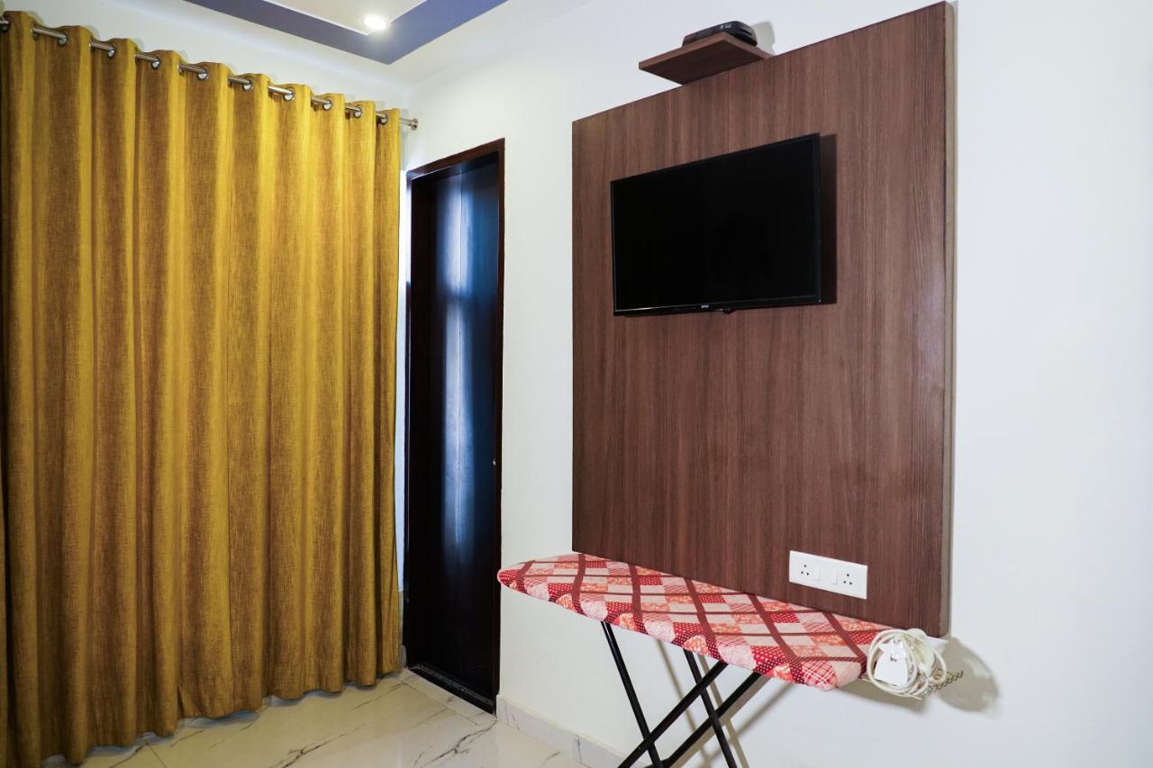 Lime Tree Service Apartment - Near Artemis Hospital ,Gurgaon Esterno foto